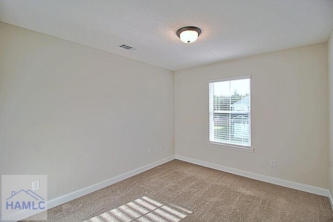 Building Photo - 681 Abode Ave