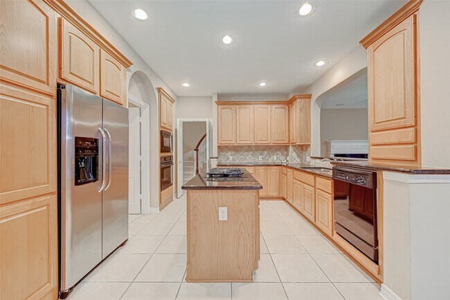 Building Photo - 22518 Silvermist Ln