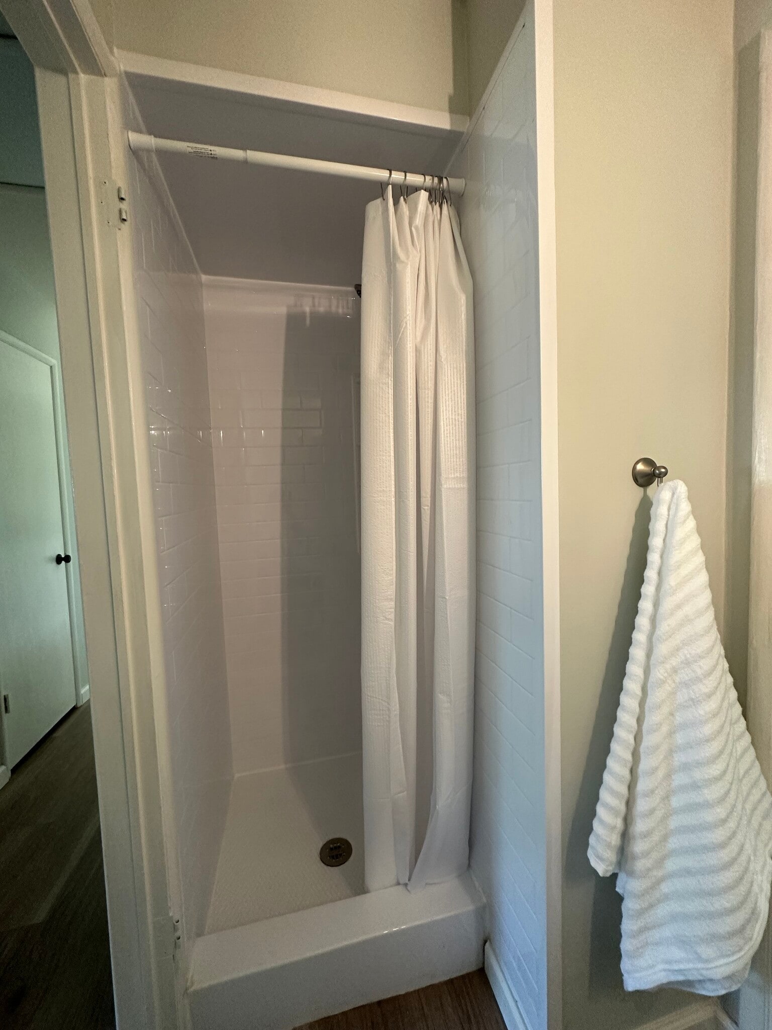 Building Photo - 201 Sherwood Dr