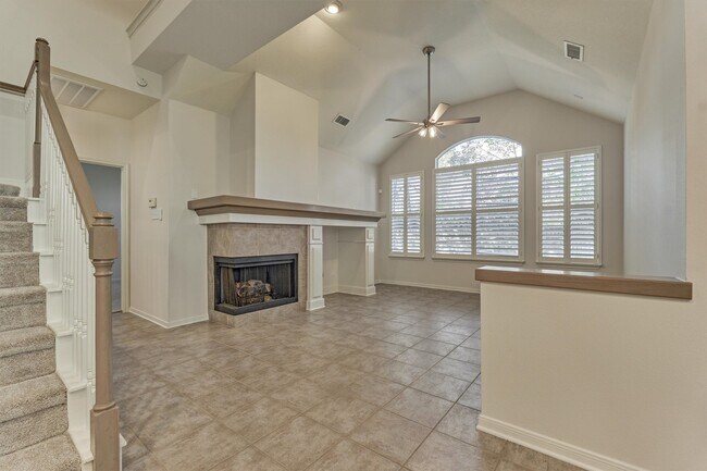 Building Photo - 89 N Apple Springs Cir