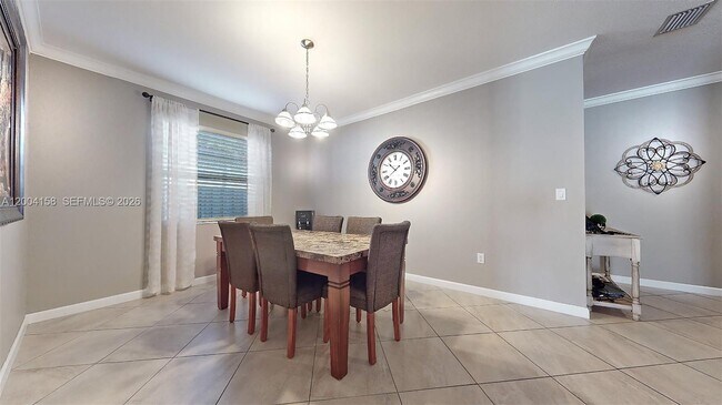 Building Photo - 154 SE 23rd Terrace