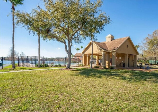 Building Photo - 10512 White Lake Ct