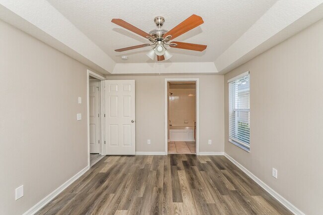 Building Photo - 7403 Oxford Garden Cir