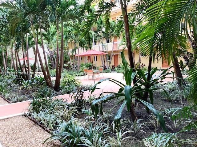 Building Photo - 7910 Camino Real