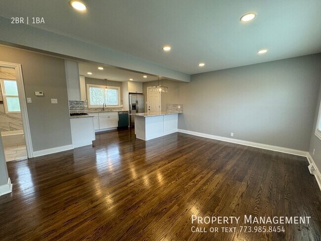 Building Photo - Alsip Area Completely Updated Ranch House ...