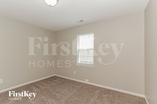 Building Photo - 2816 Emerald Meadow Ln