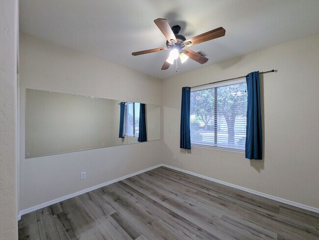 Building Photo - 16635 N 169th Ave