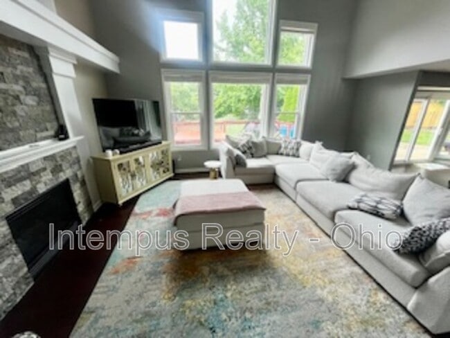 Building Photo - 2449 Anderson Manor Ct