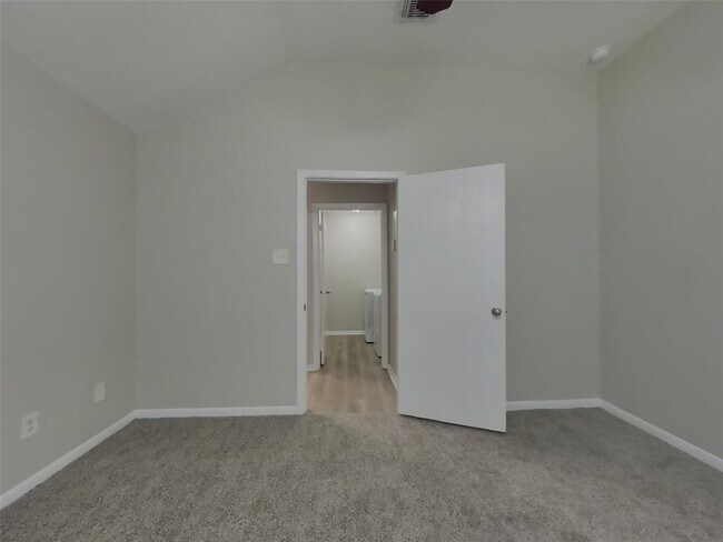 Building Photo - 15931 Imperial Forest Ln