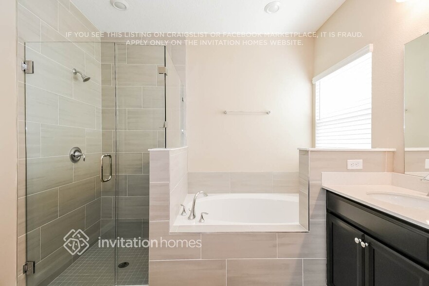 Building Photo - 9835 Lemon Balm Wy