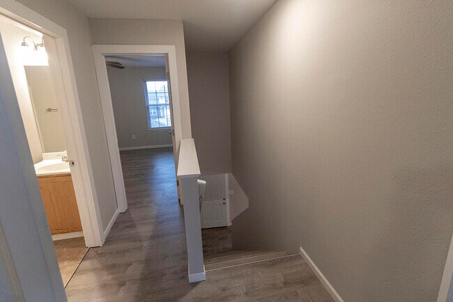 Building Photo - 5301 Currituck Ln