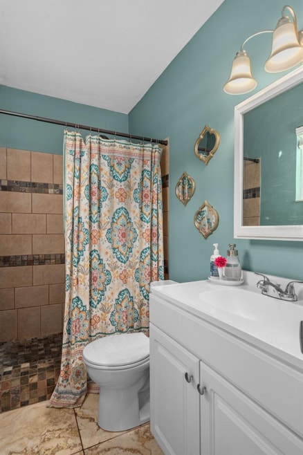 Building Photo - 113 Cranbrooke Dr