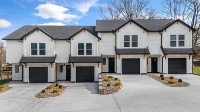 Building Photo - 112 Shipman Dr