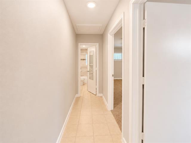 Building Photo - 930 Lindy Ct