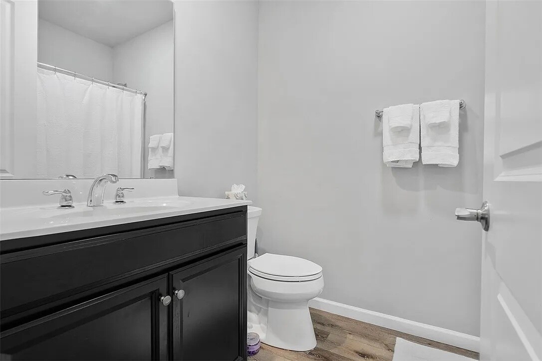 Building Photo - 303 Tillary Ln