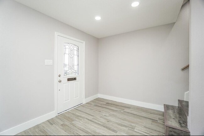 Building Photo - 14571 Misty Meadow Ln
