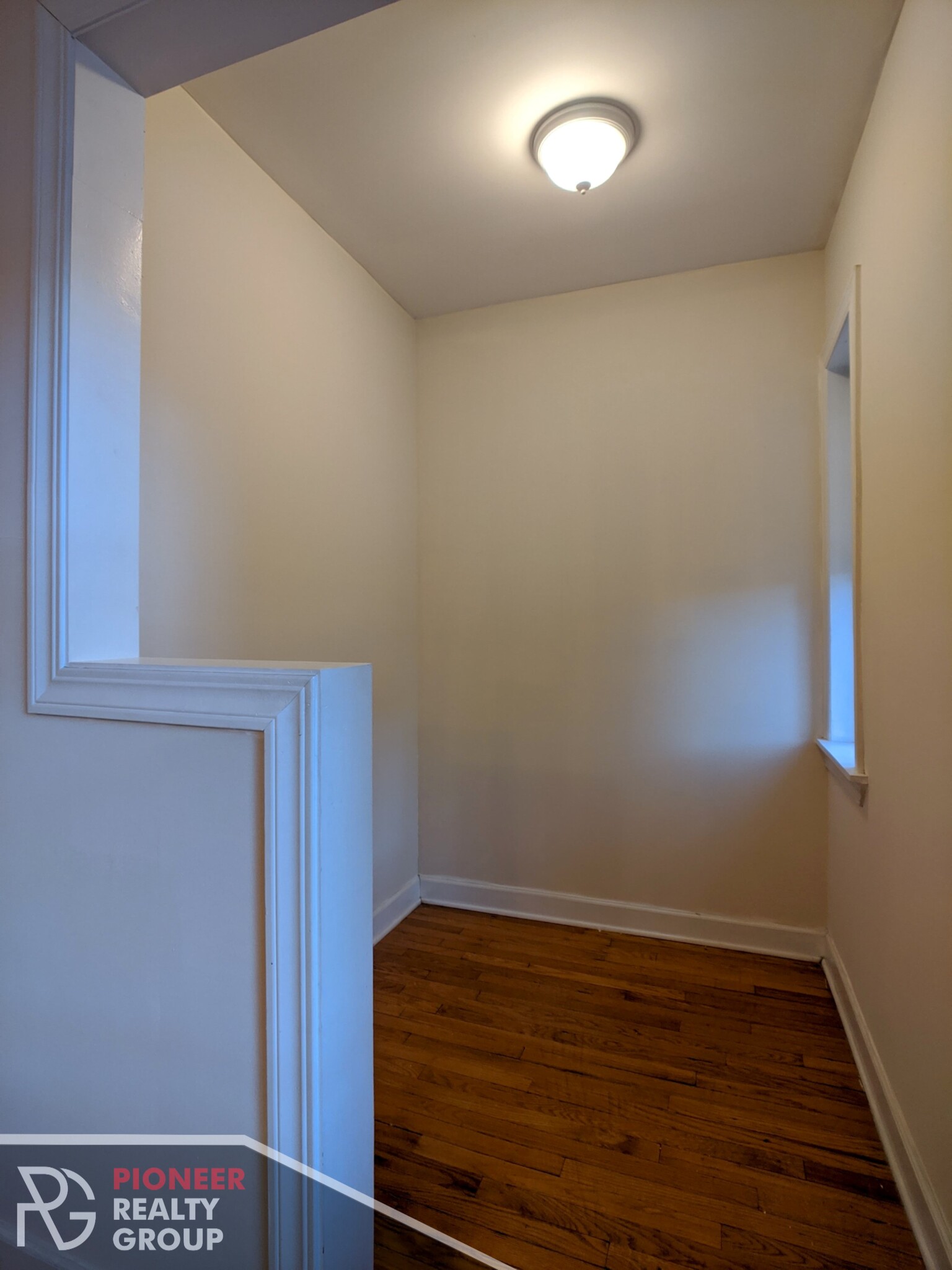 Building Photo - 2948 N Seminary Ave