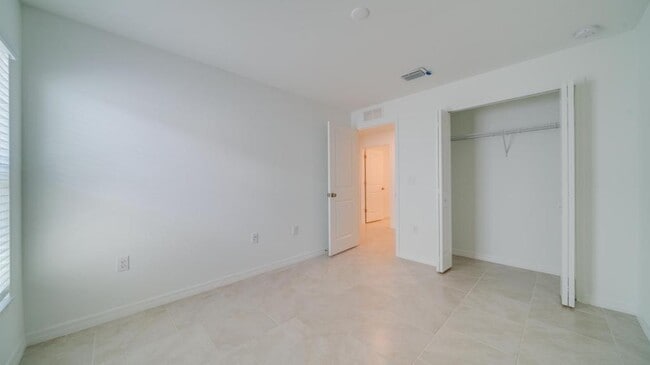 Building Photo - 17197 Monte Isola Wy