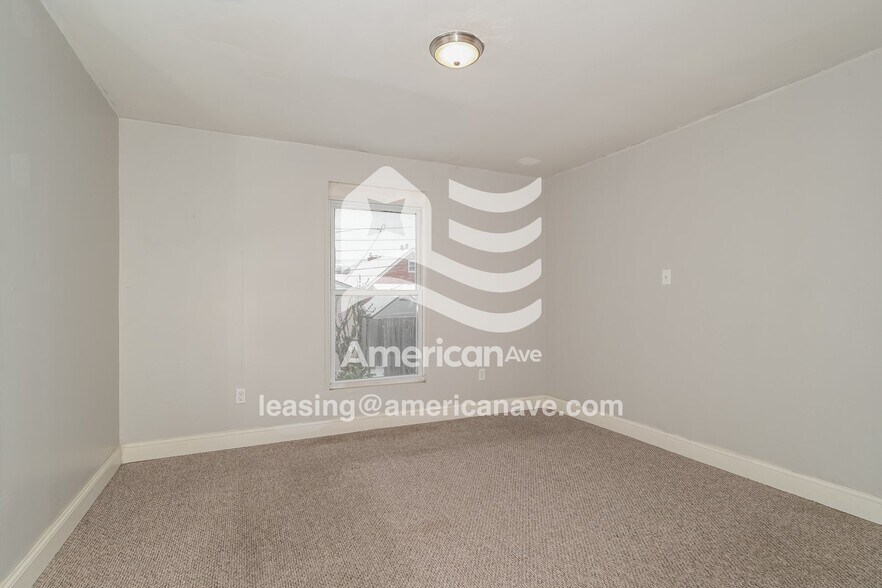 Building Photo - 6563 Avalon Ave