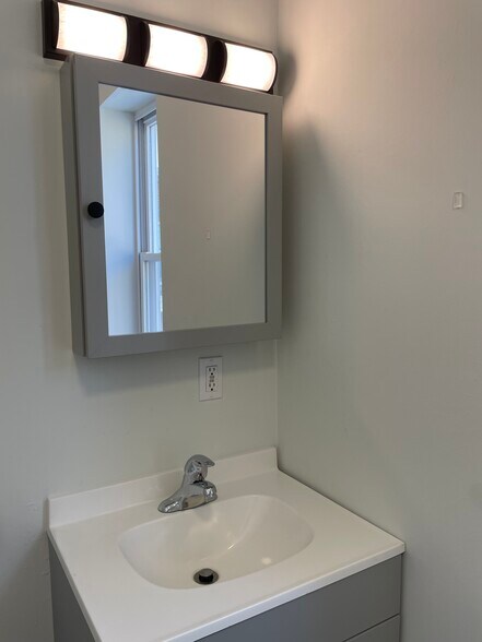 Bathroom 1 - 904 N Carlisle St