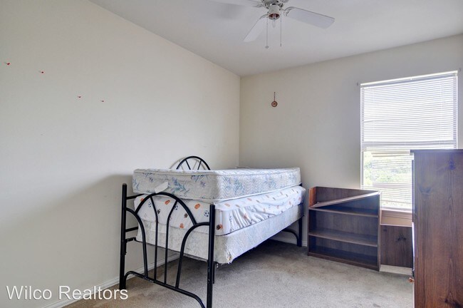 Building Photo - 4 br, 2 bath House - 7728 Stanley Court