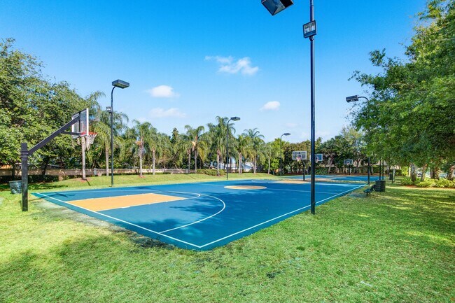 Building Photo - 5477 Queenship Ct