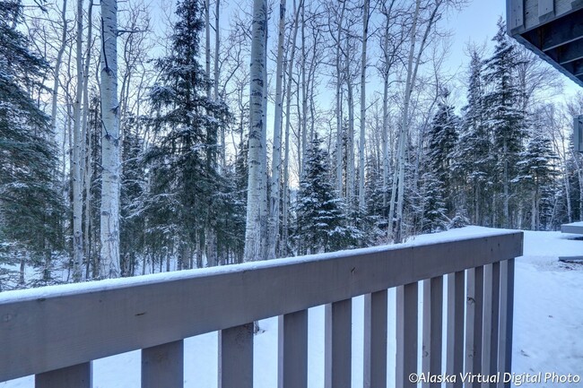 Building Photo - Eagle River Single Family Home