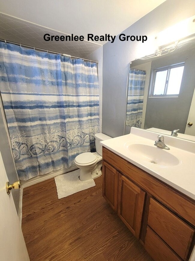 Building Photo - Cozy 2 Bed/1 Bath Duplex Apt with a Carport and Large Fenced Back Yard!