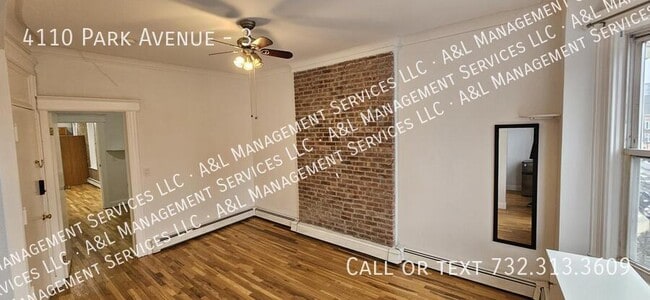 Building Photo - 4110 Park Ave