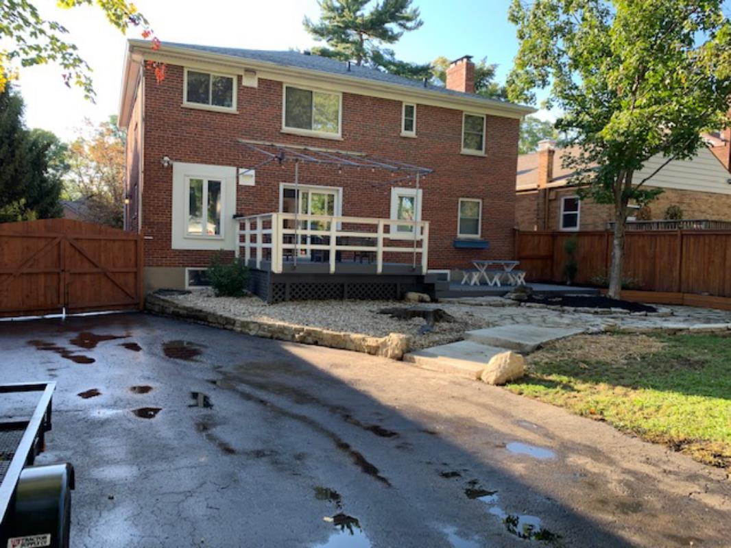 Backyard - 6422 Fairhurst Ave