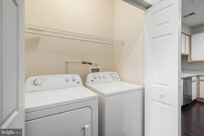 Building Photo - 101 Watkins Pond Blvd