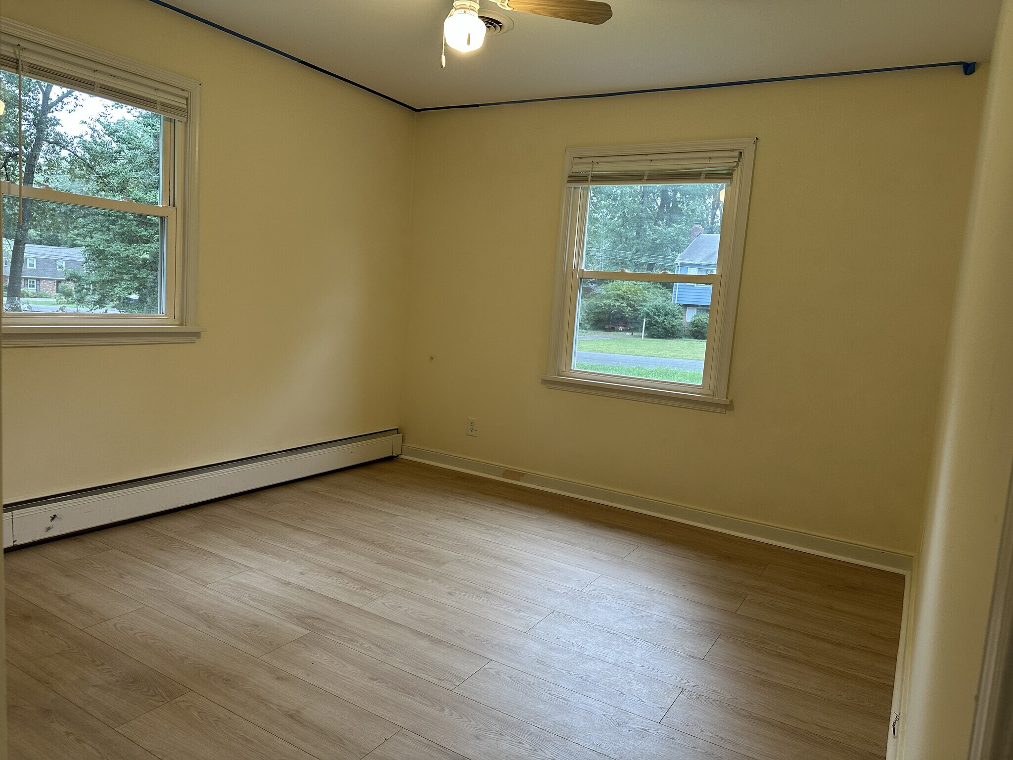Second bedroom - 2317 Francine Rd