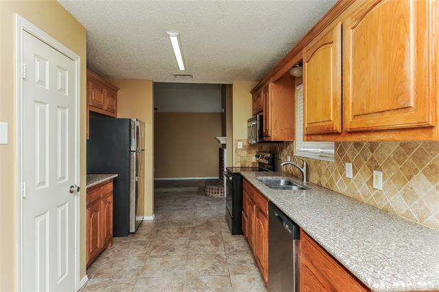 Building Photo - 1207 Cardinal Oaks Dr