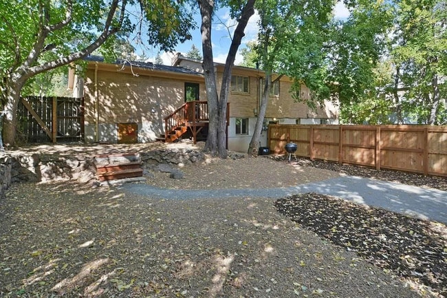 Building Photo - (PRE-LEASING 2026)   7 Bed 3 Bath Dual-Living Dream Duplex with Spacious Yards & Modern Upgrades