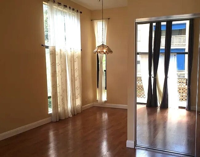 Building Photo - Two Bed and Two Bath Condo in The Keys in Walnut Creek-Close to Downtown!