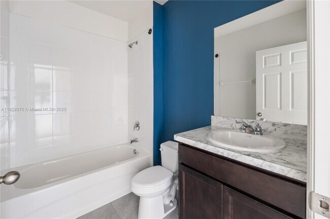 Building Photo - 5305 Fantasy Dr