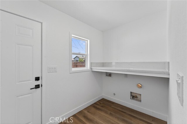 Building Photo - 1095 E Phillips Blvd