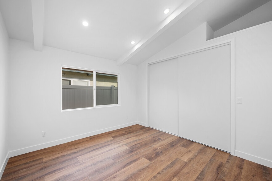 Building Photo - 13010 Hartland St