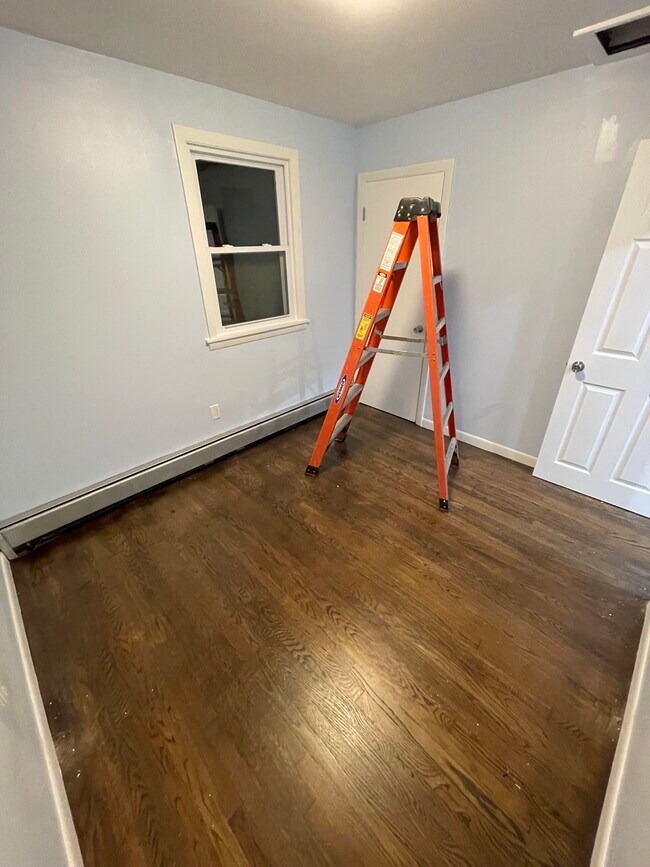 Bedroom 2 - 8 Proctor St