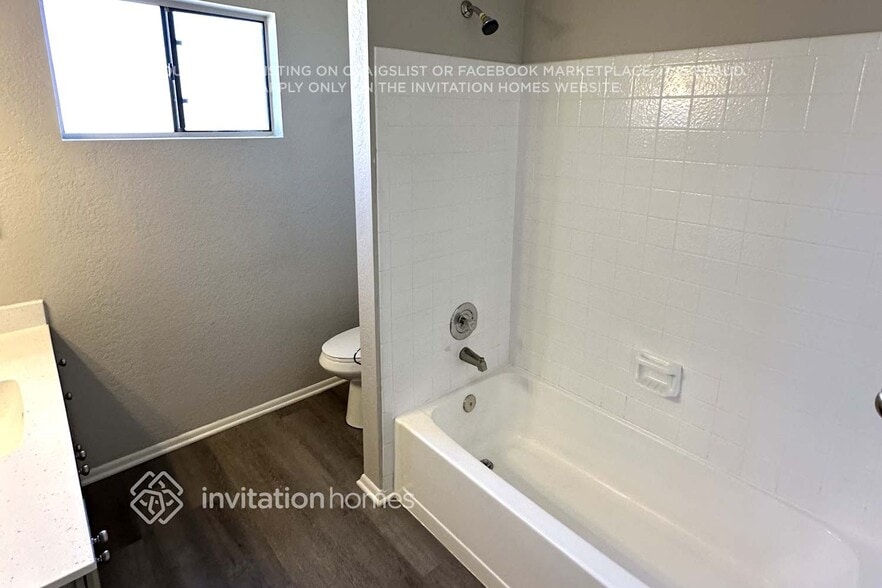 Building Photo - 4207 W St John Rd