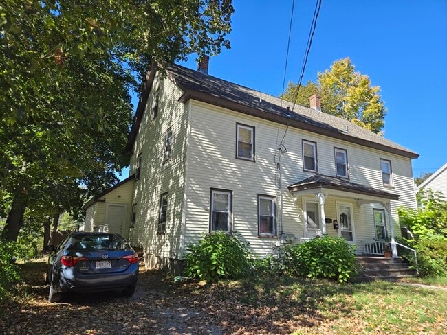 Primary Photo - 206 Central St