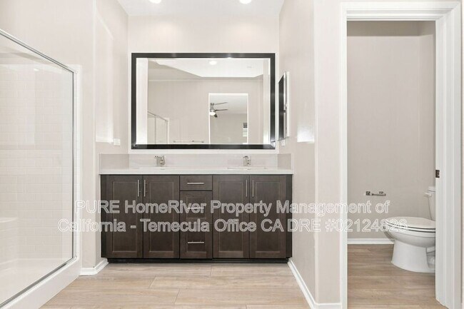 Building Photo - 45576 Calle Luna