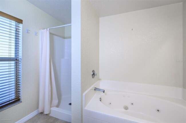 Building Photo - 311 Goiana St