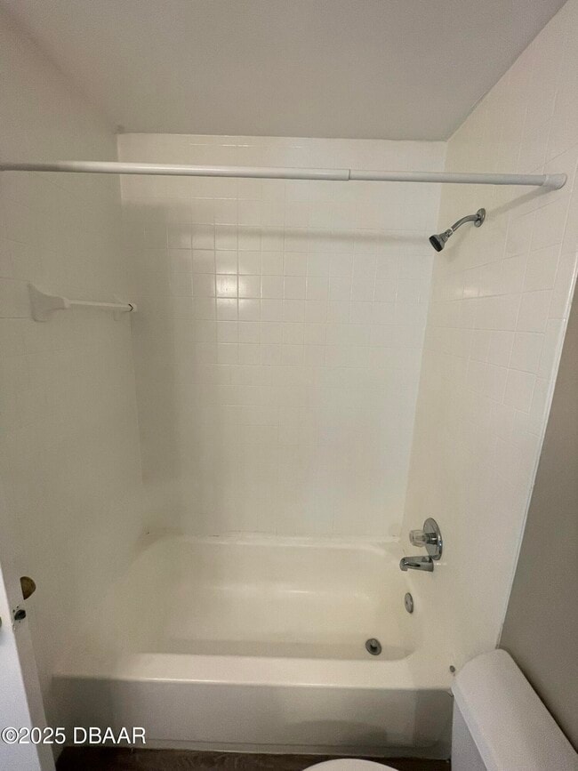 Building Photo - 97 Springwood Square