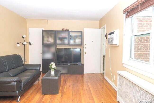 Building Photo - 260-66 73rd Ave