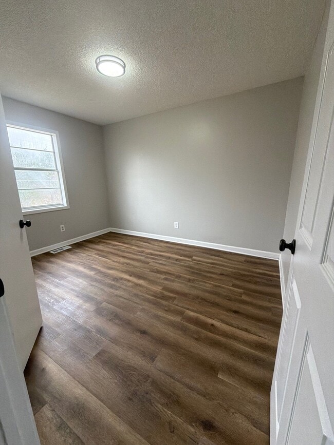 Building Photo - 1130 S Washington Ave