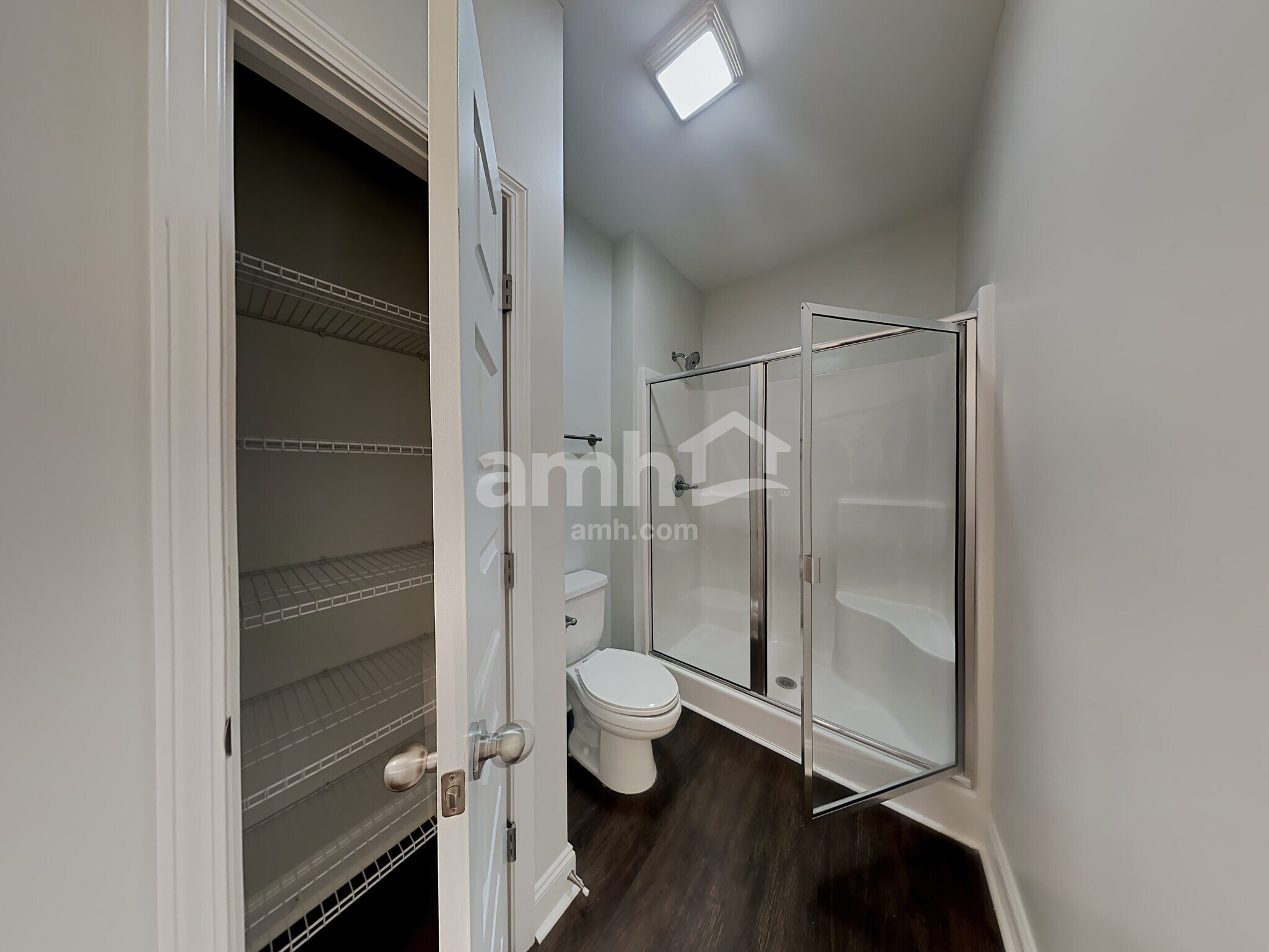 Building Photo - 5327 Tupelo St