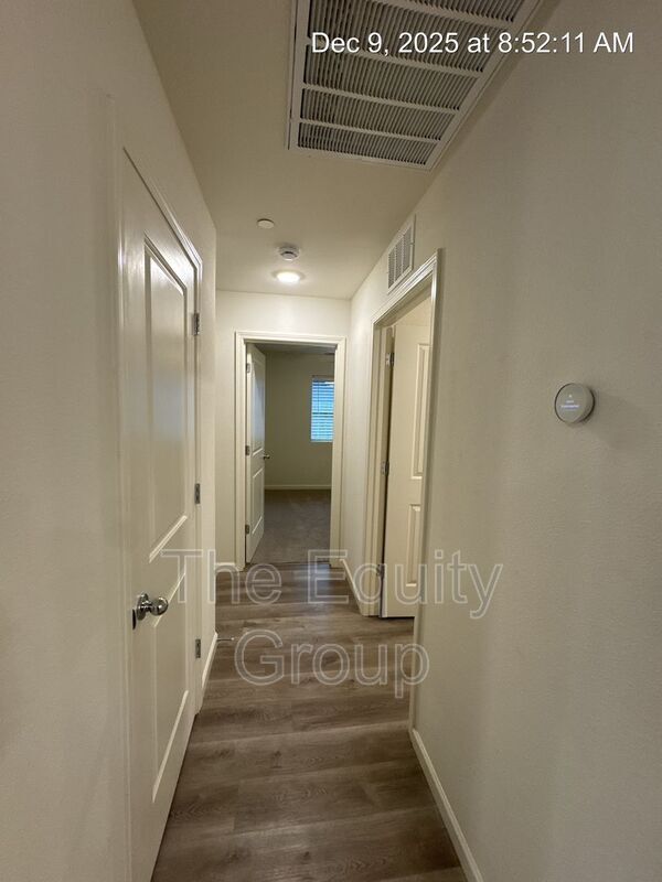 Building Photo - 7040 Avenue 310