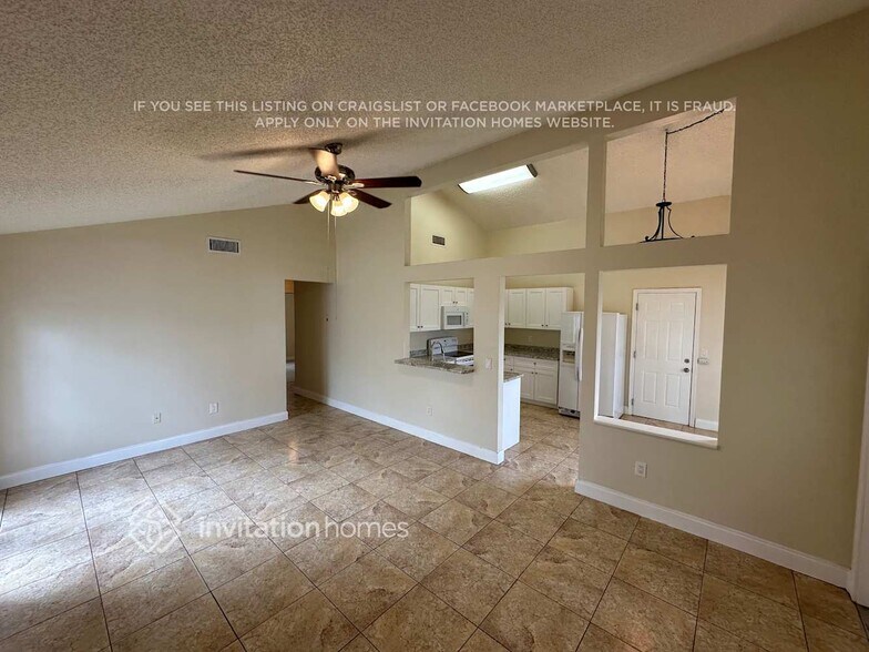 Building Photo - 1309 Savoyard Way