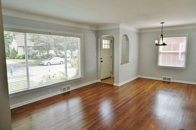 Building Photo - 301 N Edgeworth Ave